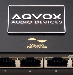 AQVOX SWITCH SE audiophiler High-End Netzwerk LAN Isolator